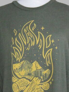 Men's Short-Sleeve Shirt "True North Trusting God in a Wild World" Size XL (C194